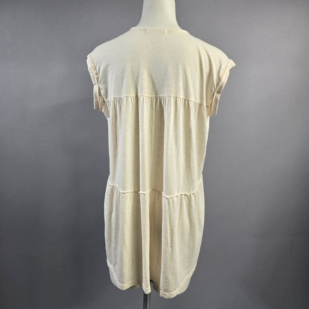 Women's Cream Flowy V-Neck Tunic Top - Picture 3 of 4